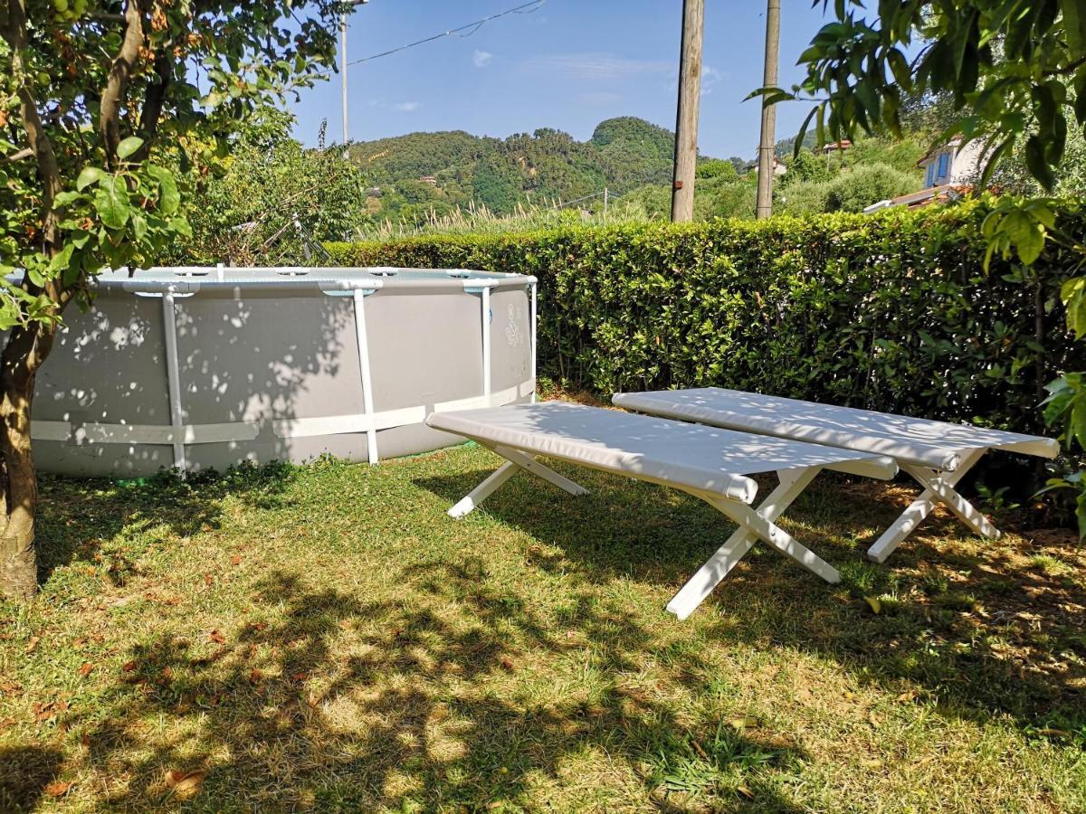 Parte Di Casa Con Giardino E Piscina Villa Pietrasanta Luaran gambar