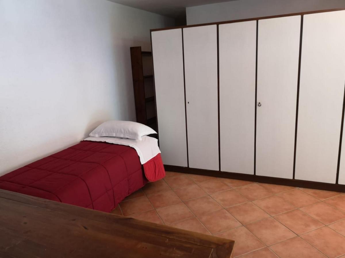 Parte Di Casa Con Giardino E Piscina Villa Pietrasanta Luaran gambar