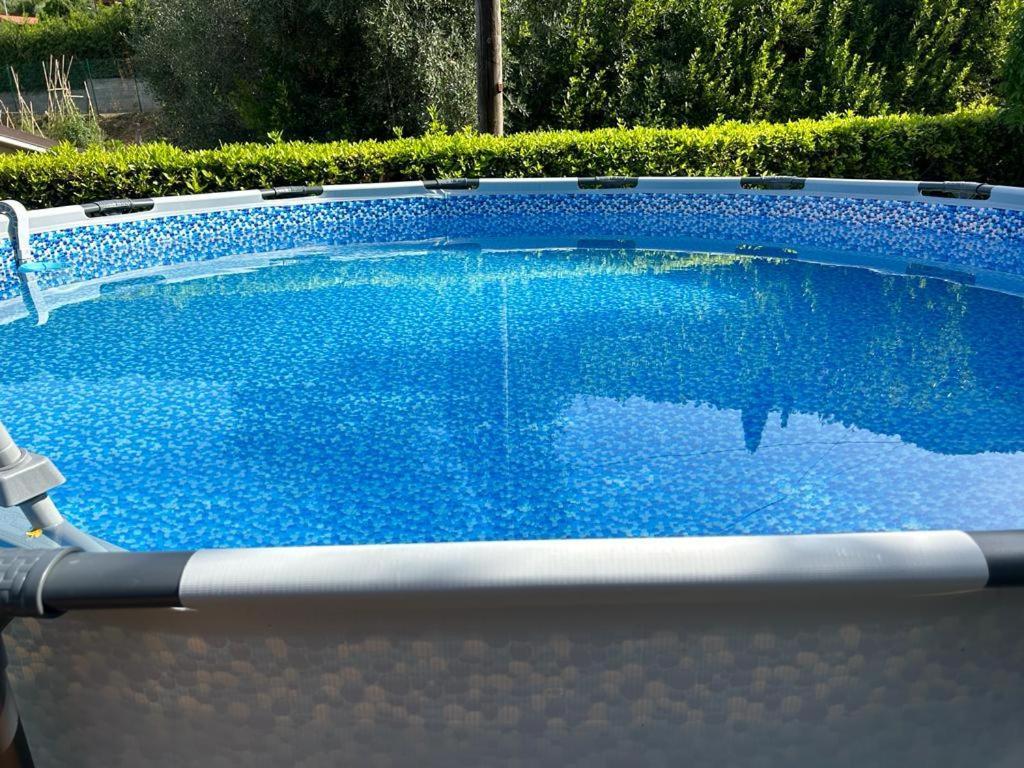 Parte Di Casa Con Giardino E Piscina Villa Pietrasanta Luaran gambar